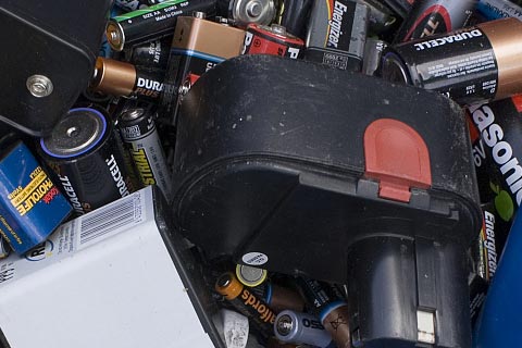 双鸭山高价锂电池回收-附近回收钛酸锂电池
